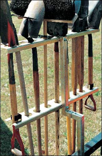 Trimmer Trap TR-1 Portable Hand Tool Rack