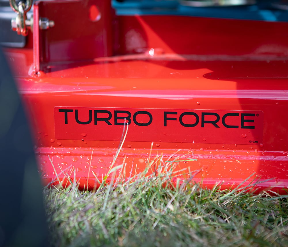 Toro 2000 Series Zero Turn Mower