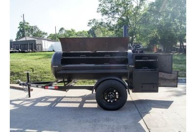 Exploring the 250 Gallon Pull-Behind BBQ Smoker Single Door with Counterweight