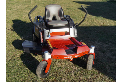 Unveiling the Toro 75748 TimeCutter 42" Zero Turn Mower: Compact Performance for Residential Landscaping