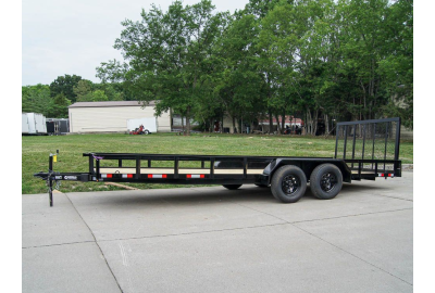 The 7x20 Straight Deck Utility Trailer: Versatility and Reliability Combined