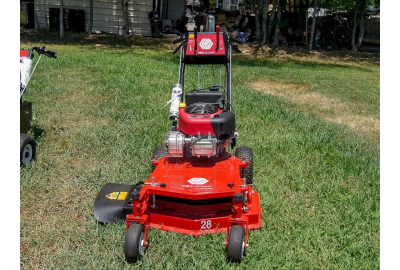 Worldlawn WY28X11BS 28" Walk Behind Lawn Mower 10.5HP Briggs