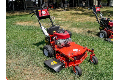 Worldlawn WY28X11BS 28" Walk Behind Lawn Mower 10.5HP Briggs