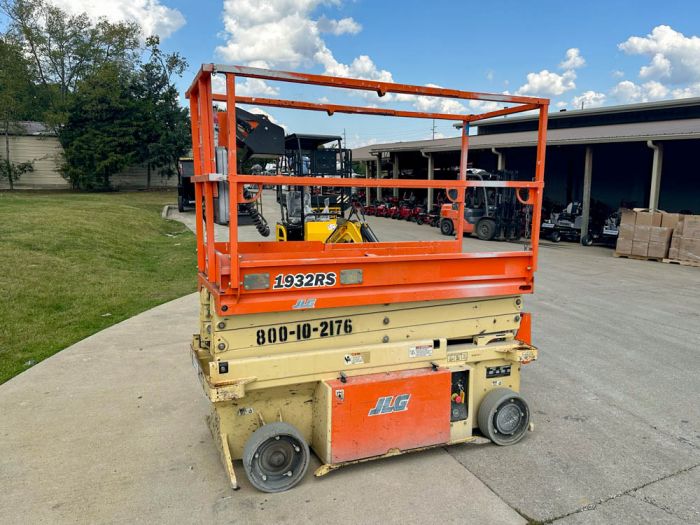 JLG 1932RS Electric Scissor Lift 19ft Platform