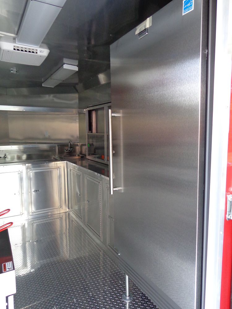 New 8.5 x 20 Red BBQ Event Food Catering Enclosed Smoker/ Concession