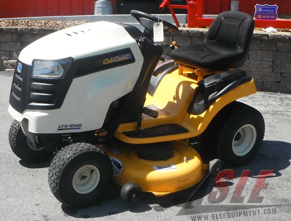 USED Cub Cadet LTX1045 TRACTOR LAWN MOWER GRASS 20HP KOHLER ONLY 30 