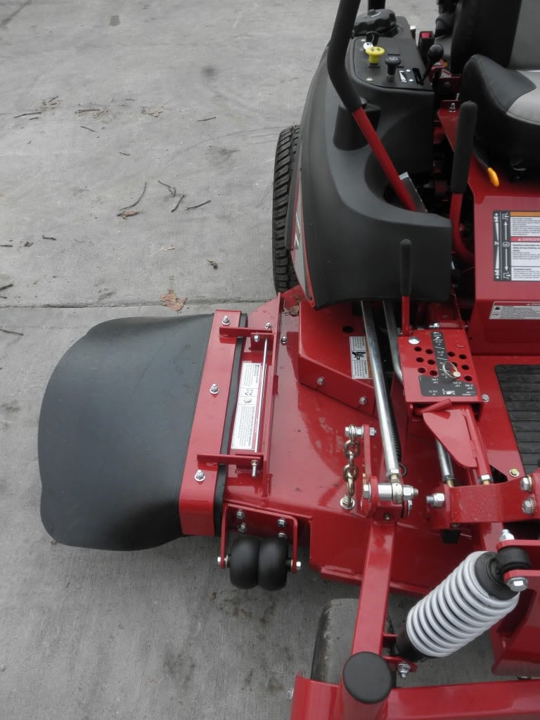 New Ferris 61 IS2000 Zero Turn Lawn Mower 26HP Kawasaki