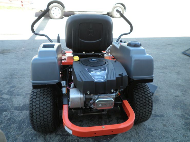 New 42 Husqvarna Zero Turn LAWN MOWER 16.5hp Briggs  