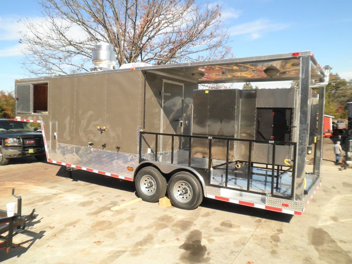 NEW 8.5 x 29 GOOSENECK ENCLOSED CONCESSION FOOD TRAILER OLE HICKORY 